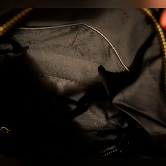 ****SOLD****Coach Val Duffle Leather Shoulder & Crossbody Bag Excellent Used! - Picture 5 of 10